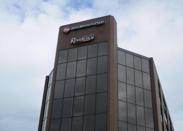 Best Western Plus Executive Residency Waterloo & Cedar Falls