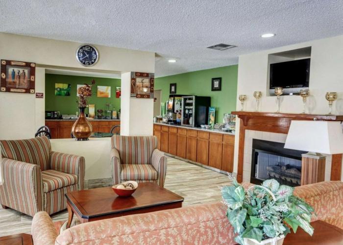 Quality Suites Baton Rouge East - Denham Springs