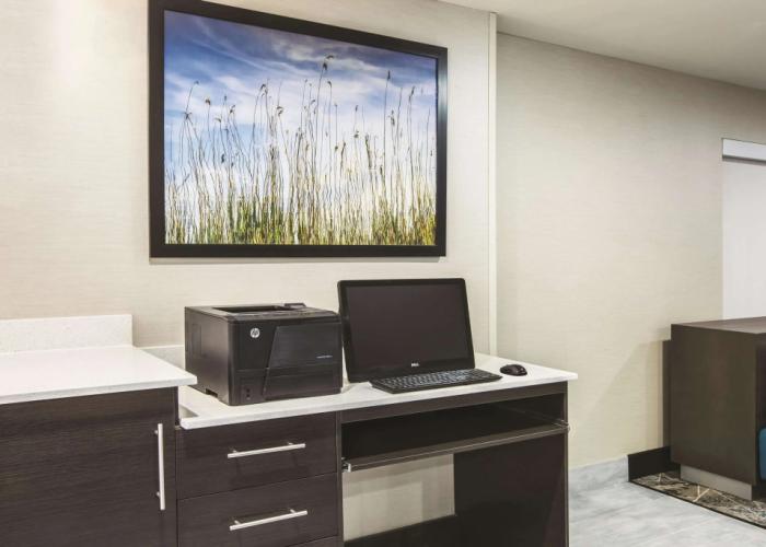 La Quinta Inn & Suites by Wyndham Walker - Denham Springs