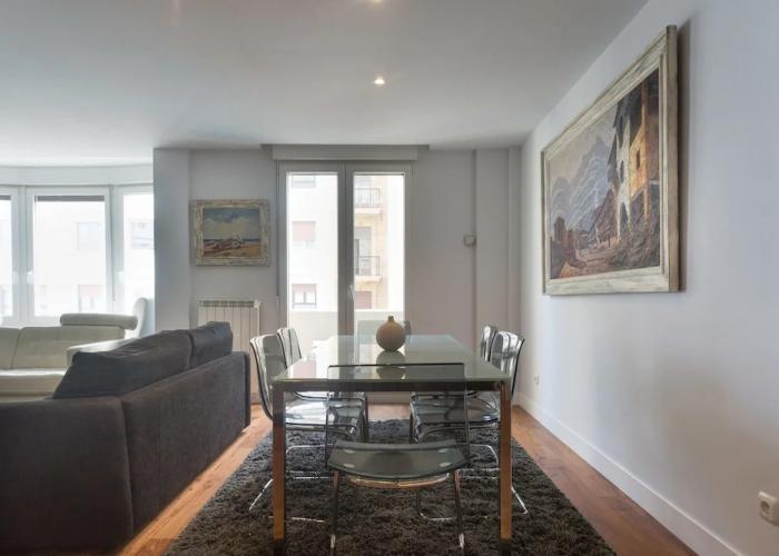 Playa Gros - Iberorent Apartments