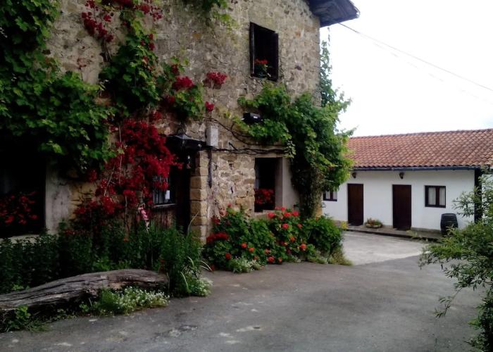 Casa Rural Aristondo