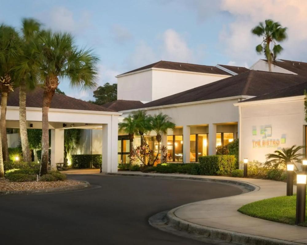 Courtyard Melbourne West