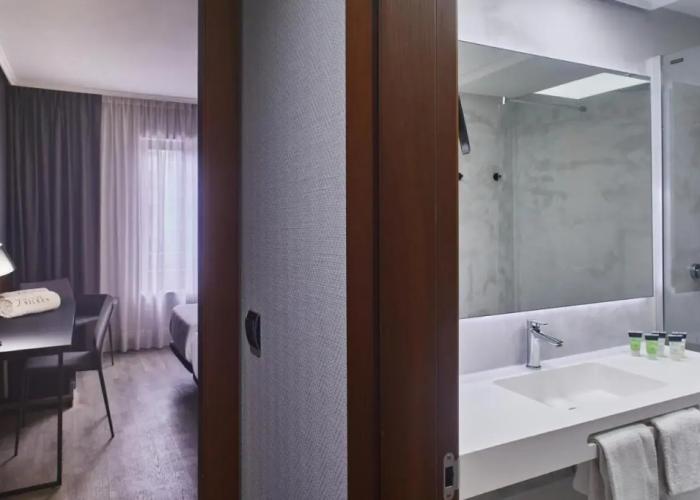 Silken Amara Plaza Hotel