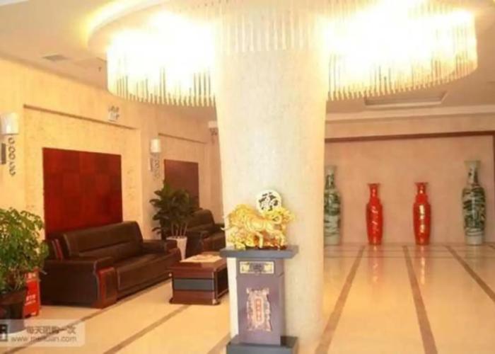 Tianshang Renjian Motel