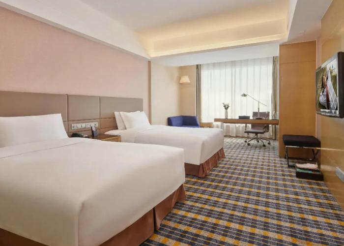 Grandskylight Hotel