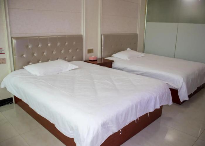 Jinsanjiao Business Hotel