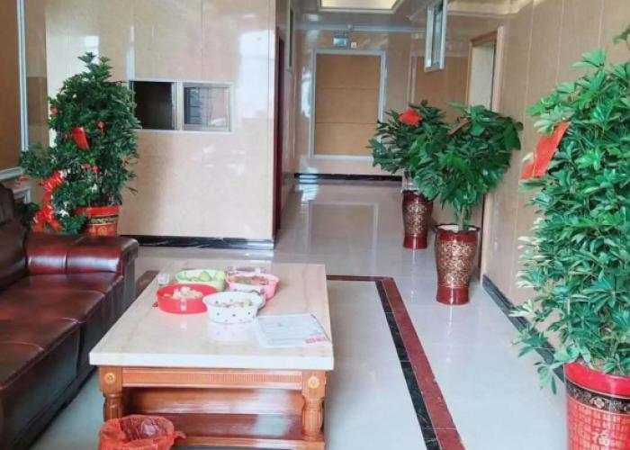Jinsanjiao Business Hotel