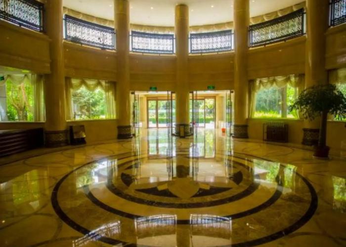Golmud Hotel