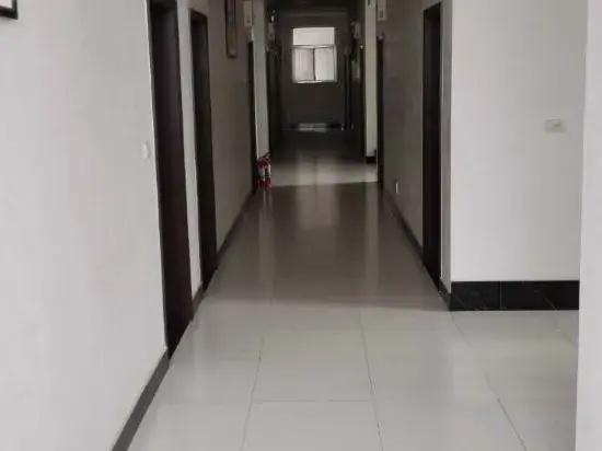 Mengzhou Dongsheng Hotel