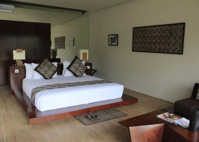 Senetan Villa and Spa Resort