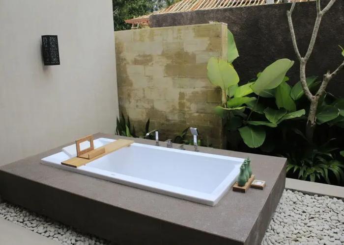 Senetan Villa and Spa Resort