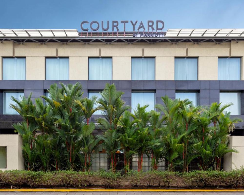 Courtyard by Marriott Kochi Airport