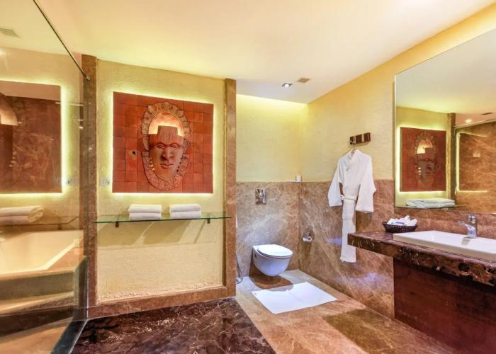 Flora Airport Hotel and Convention Centre Kochi