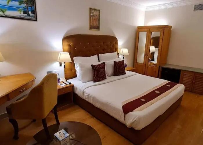 Saj Earth Resort