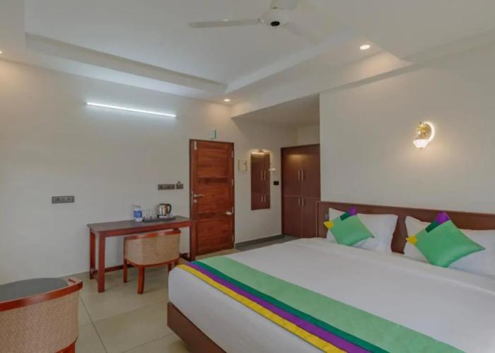 Treebo Amigos Residency Cochin Airport Hotel