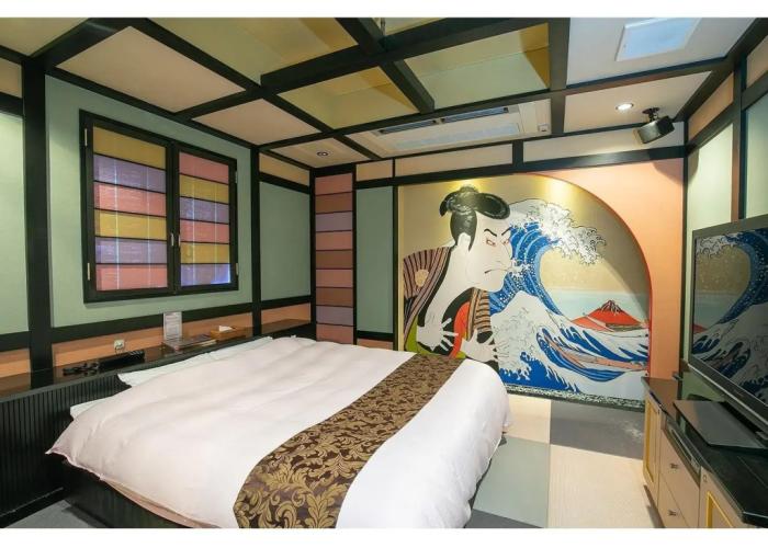 Hotel To