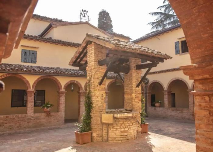 La Loggia Historic Resort