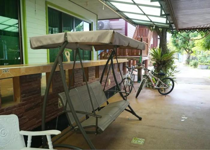 Three Moons Homestay