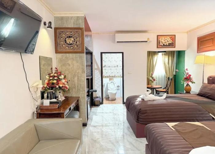 Chiangmai Lanna & Modern Loft  Hotel