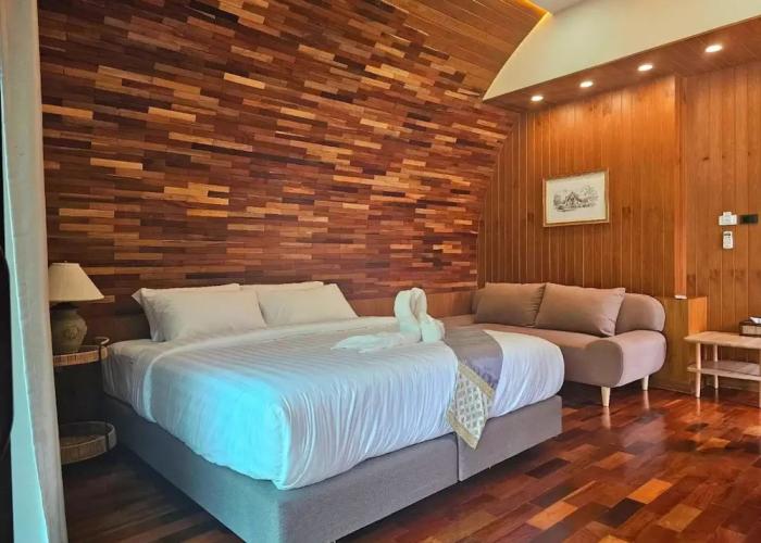 Pang fan Rock & River Resort