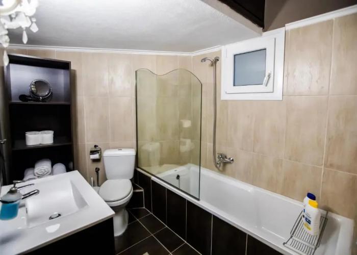 Deluxe Apartments