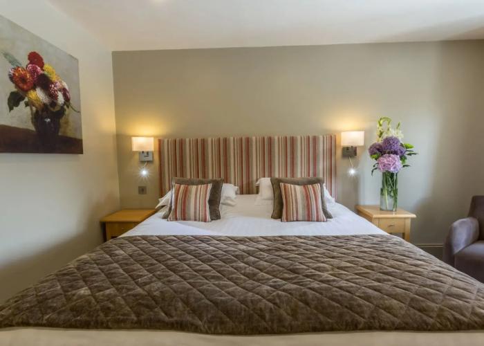 Longlands Inn and Restaurant