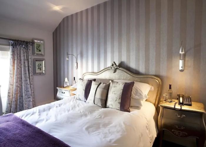 The Royal Hotel