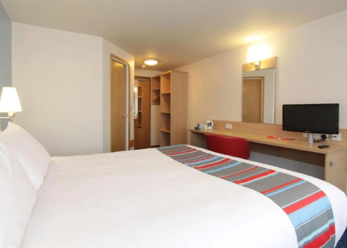 Travelodge Burton M6 Northbound