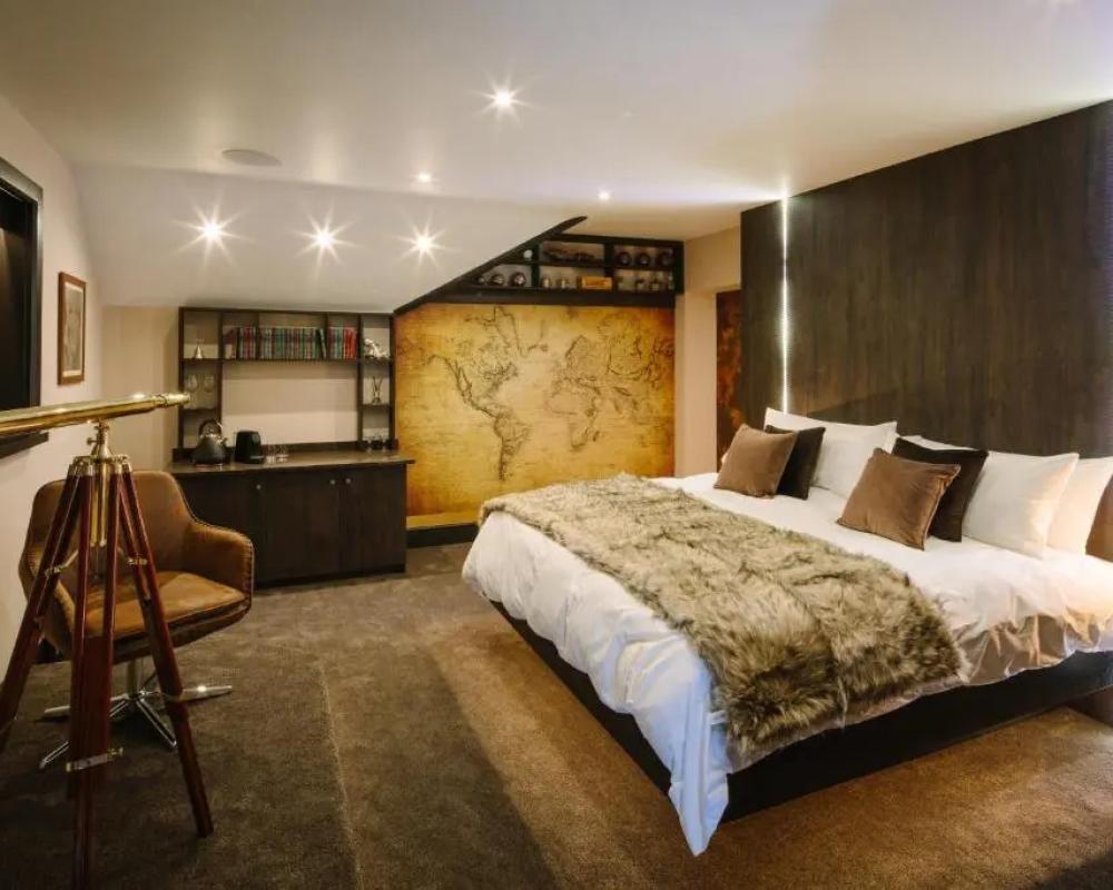 фото Absoluxe Suites