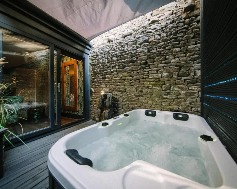 фото Absoluxe Suites