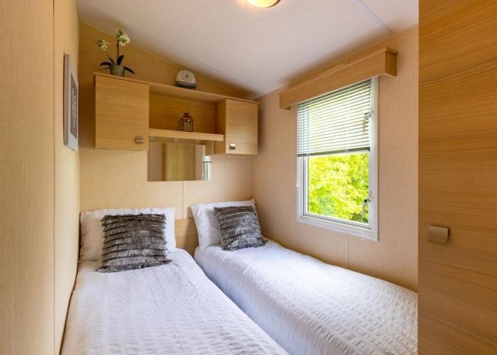 Inside No. 9 Retreat