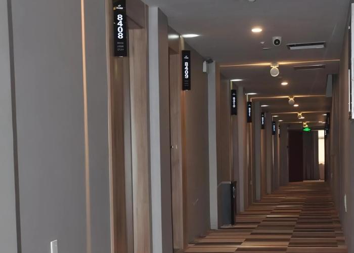 Shell Suzhou Yongqiao District Dongchang Road National Purchase Square Hotel