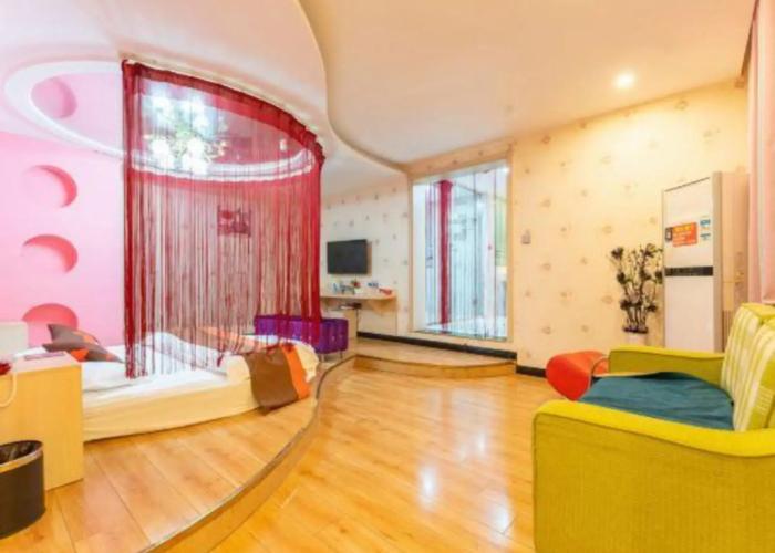 Junyi Chain Hotel (Lingbi Lady Shopping Street)