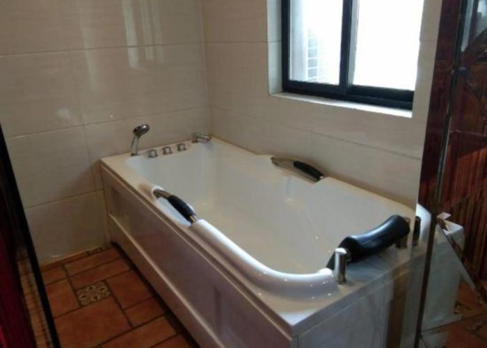 Junyi Chain Hotel (Lingbi Lady Shopping Street)