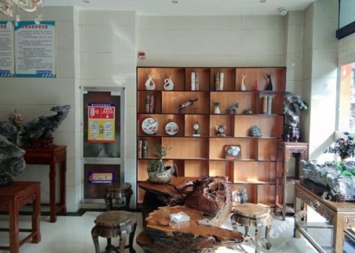 Junyi Chain Hotel (Lingbi Lady Shopping Street)