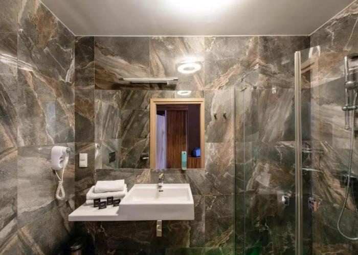 Hotel Lenart