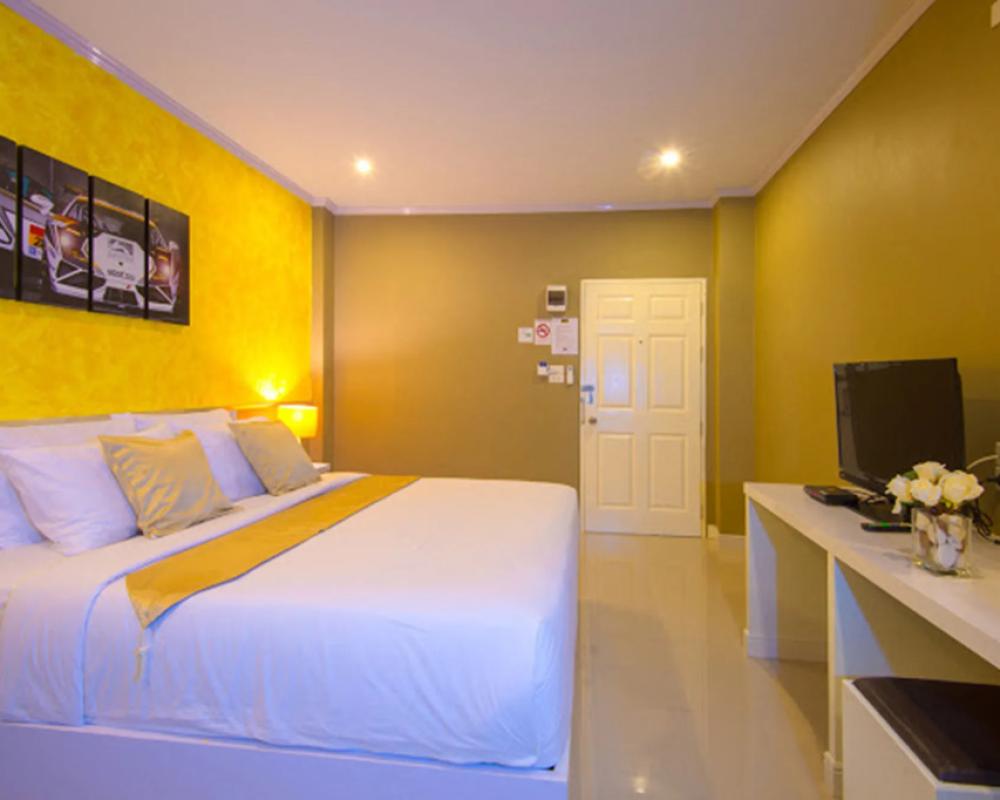 фото The S Hotel