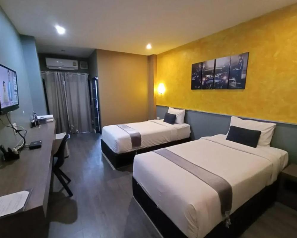 фото The S Hotel