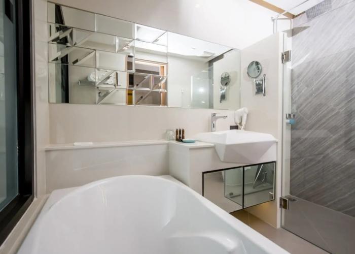 The Crystal Hotel Buriram