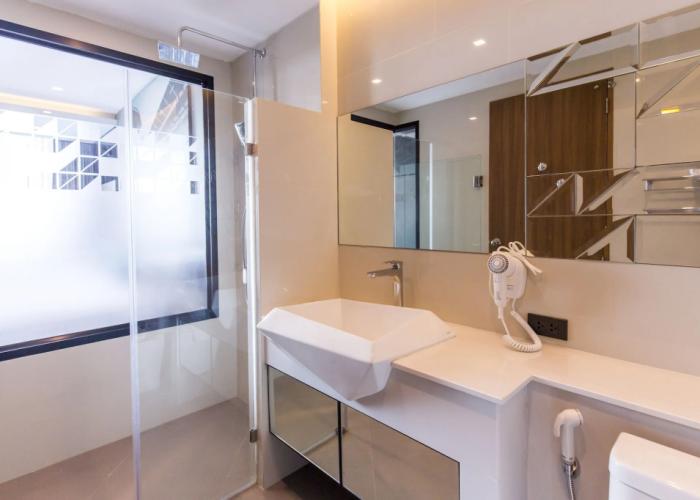 The Crystal Hotel Buriram