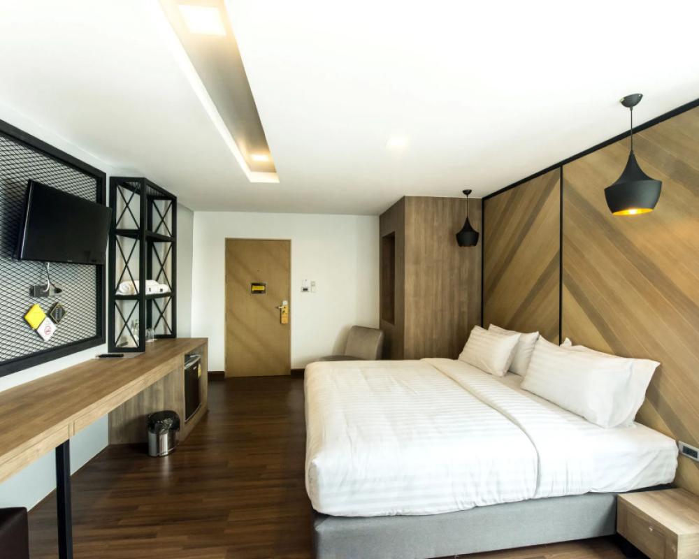 фото The Circle Hotel