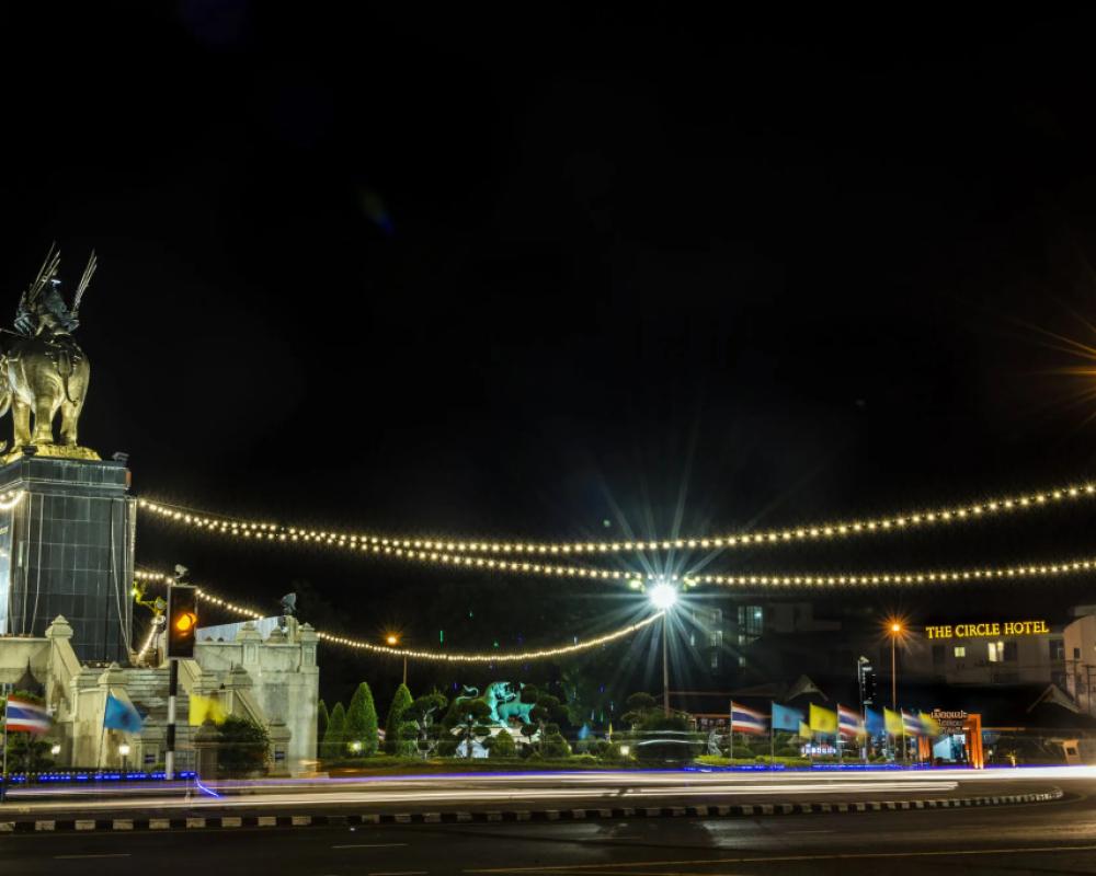 фото The Circle Hotel