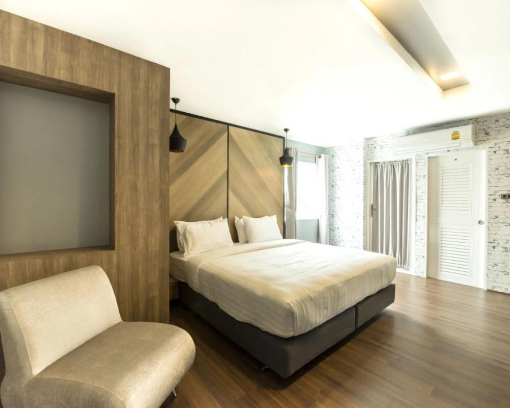 фото The Circle Hotel