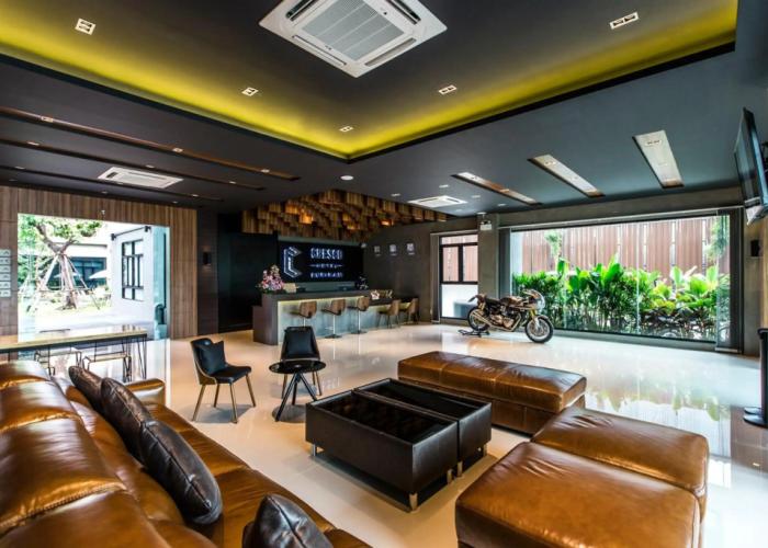 Cresco Hotel Buriram