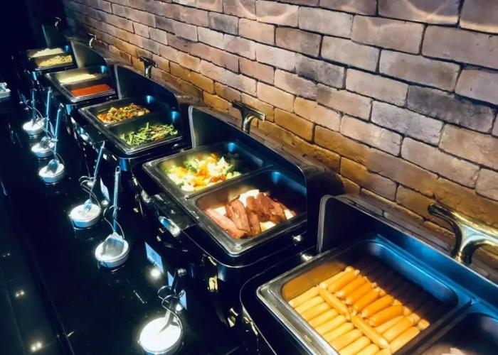 Cresco Hotel Buriram