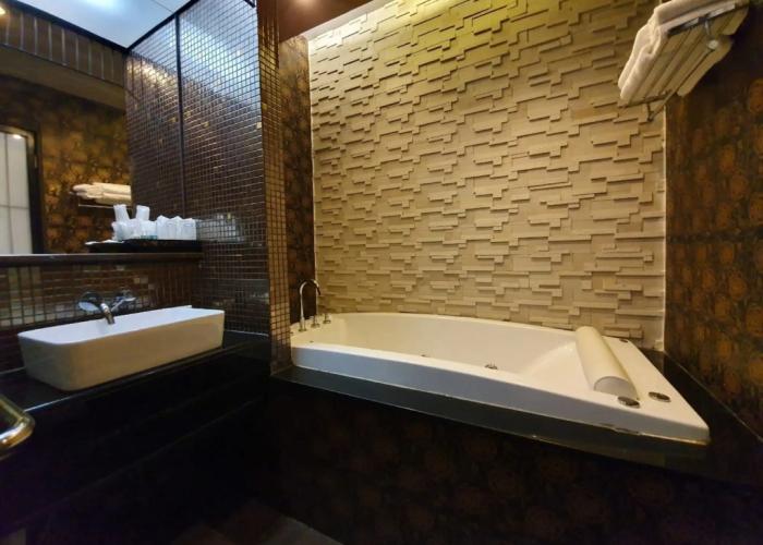 Tharaburi Resort Sukhothai