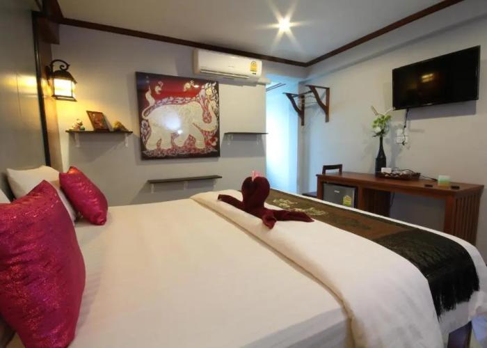 TR Guesthouse
