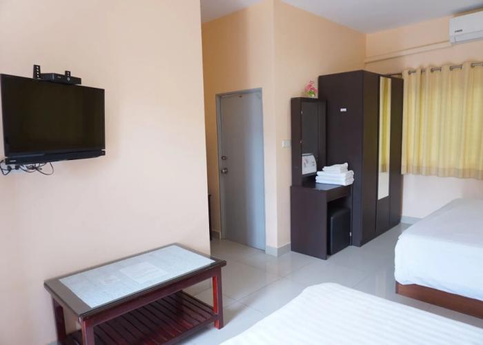 Jirasin Hotel & Apartment