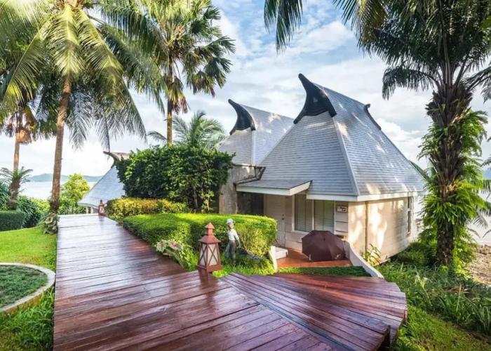 The Blue Sky Resort Ranong
