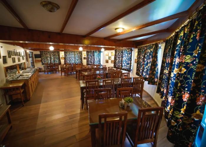 Udechee Huts Hotel